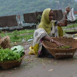 Bangled Entrepreneur (Gujarat, Aug 10 13)