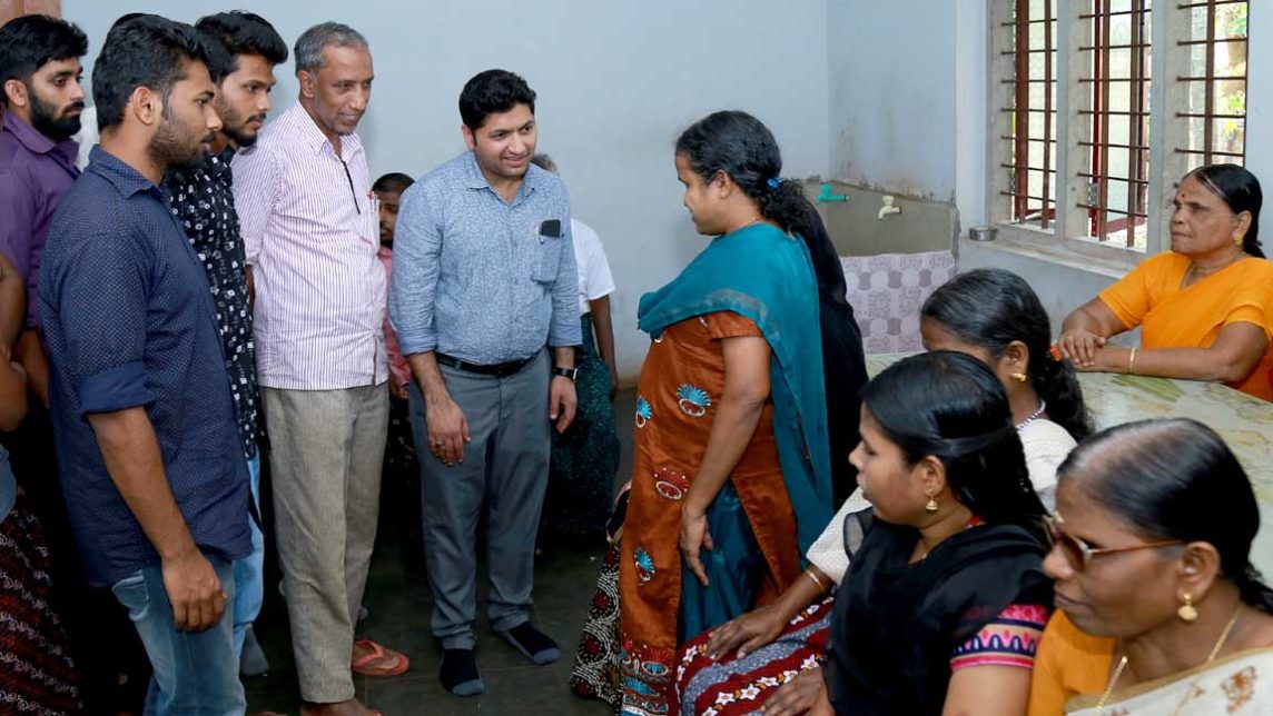 Visit to the Home for the Destitute Blind, in Kizhuparamba