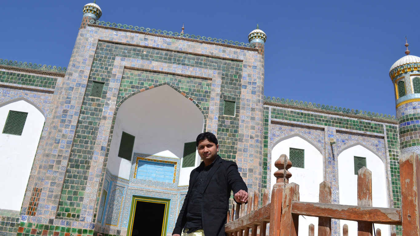 Tomb of Abakh Khoja, Kashgar's sultan-saint of the Naqshabandiyya Sufi order