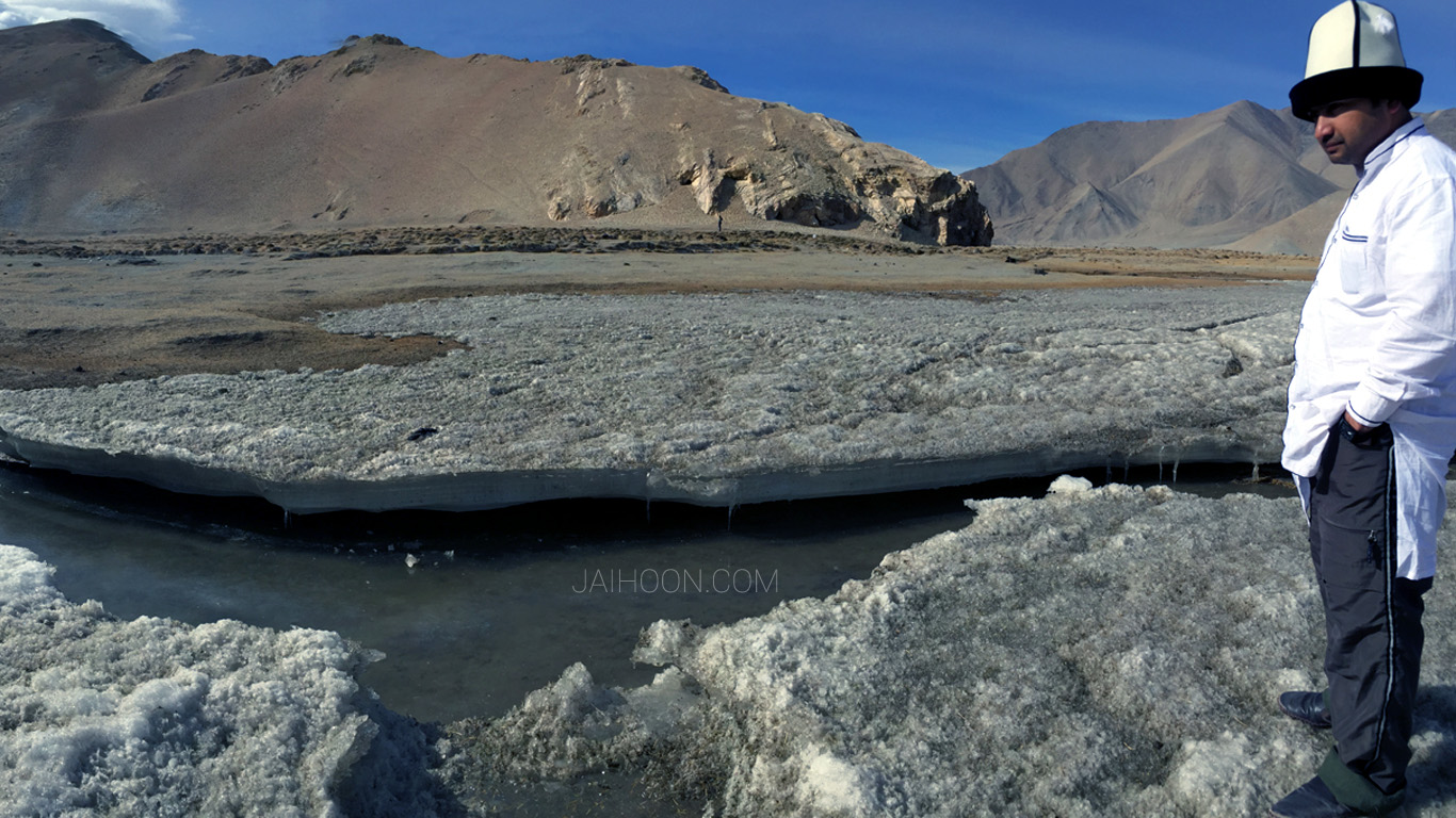 Karakul Lake, Xinjiang, China